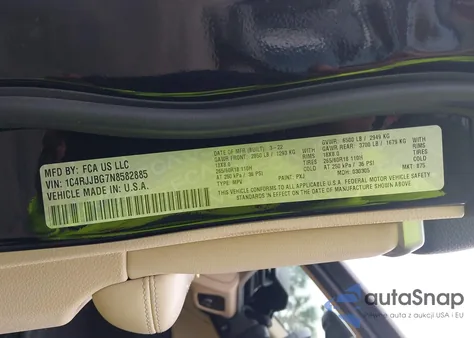 2022 Jeep Grand Cherokee L Limited 4X2 from USA, damaged, VIN 1C4RJJBG7N8582885